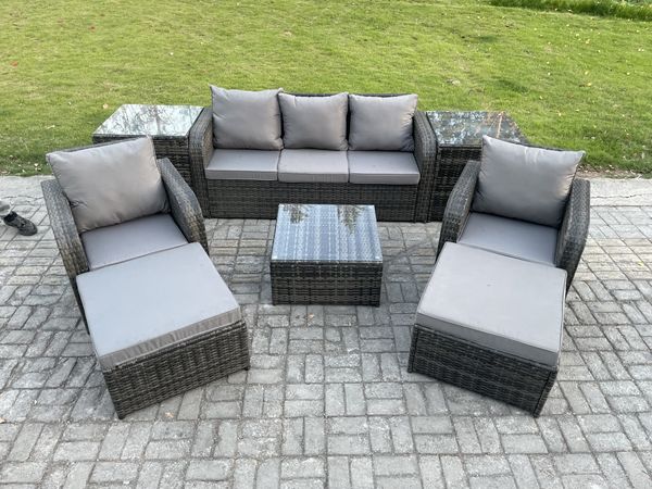 Fimous Rattan Gartenmöbel Set im Balkon 7-Sitzer Garten Sofa Set mit Quadratischer Couchtisch 2 Beistelltischen 2 hohen Hockern