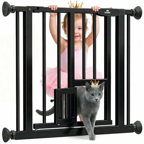 KIDIZ® Absperrgitter zum Klemmen mit Katzenklappe, Türschutzgitter, Autoclose Kinder Treppengitter ohne Bohren | 90° Stopp Schutz, schwenkbar, Treppenschutzgitter Schwarz, 74 - 80 cm