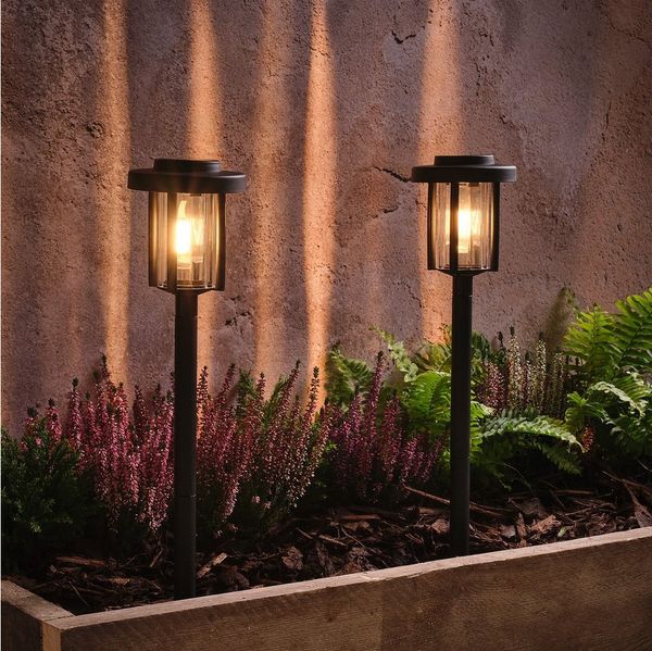 Lights4fun LED Gartenleuchte 2er-Set "Dartmoor" Solar-Gartensteckleuchten mit Filament-LED