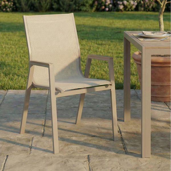 IDIMEX Gartenstuhl MONDELLO (6 St), Terrassenstühle 6er Set mit Armlehnen aus WPC Champagner