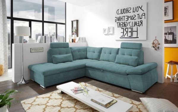 Entdecken Sie zeitlose Eleganz: Das Nalo Schlafsofa von ED Exciting Design mit verstellbaren Armlehnen und Bettkasten