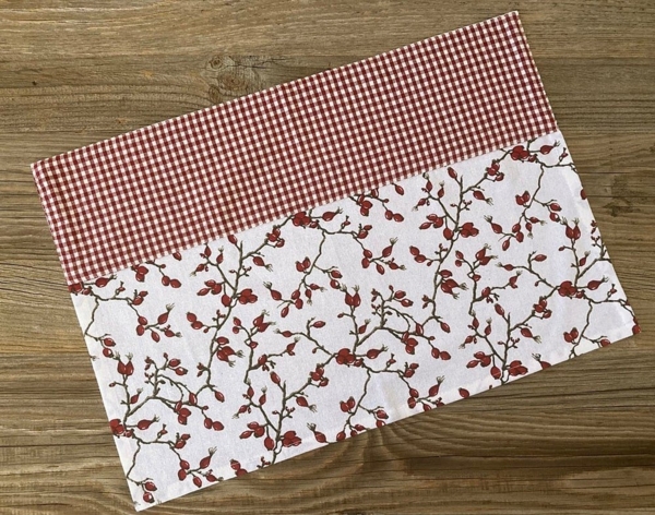 matches21 HOME & HOBBY Platzset Tischset LOTTA Hagebutten Karo weinrot 33x48 cm Landhaus, (1-St)