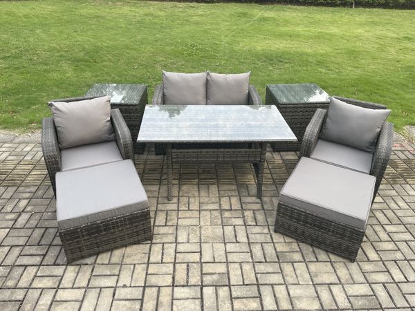 Fimous Rattan Gartenmöbel Set Rechteckiger Esstisch und Sessel Sofa Set mit 2 Beistelltischen 2 Großer Hockern Dunkelgrau gemischt