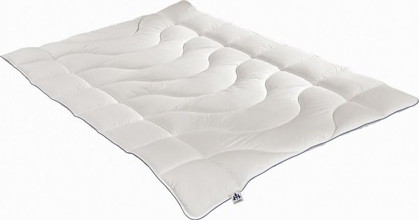Irisette Microfaserbettdecke Exklusiv Mikrofaser Kochfest, Füllung: Markenhohlfaser Irisette® Megafil® - 100 % Polyester, Bezug: weich und anschmiegsam, Deutsches Markenprodukt, erhältlich in 4 Wärmeklassen
