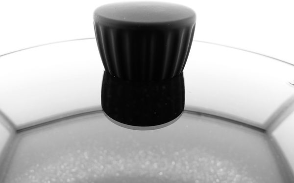 Almina Kochtöpfe in Schwarz mit Glasdeckel Aluminium-Druckguss mit Antihaftbeschichtung ⌀36 cm Bild 3