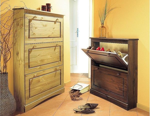 Home affaire Schuhschrank Rustic mit Knopfgriffen aus massiver Kiefer,FSC®-zertifiziert,Kassetenoptik