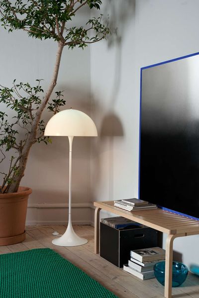 Panthella Stehleuchte Weiß Opal Acryl