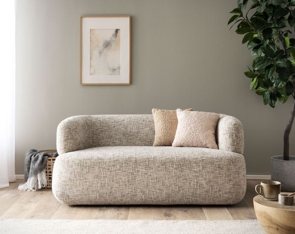 DOMO. collection Sofa 800 012, 2-Sitzer Couch in organischer Form mit Federkern, gepolsterte Rückenlehne, Rücken in Oberstoff bezogen, 2er Polstergarnitur, 160 x 86 x 71 cm (BxTxH), beige-grau