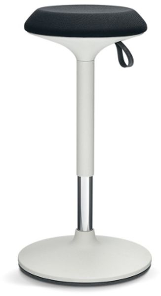 Ergotopia 'Dykó I' Sitz-Stehhocker mit Schwingeffekt, 360° drehbar, höhenverstellbar 57–83 cm, Schwarz / Weiß