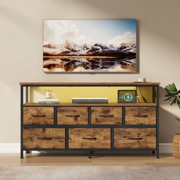 SONGMICS Kommode mit LED-Beleuchtung, Sideboard, Schubladenschrank für Wohnzimmer, mit Ladestation, 7 Schubladen, braun-schwarz