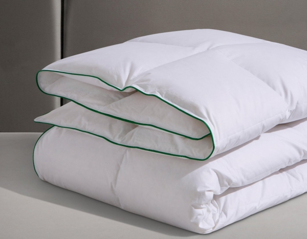 fjödur Daunenbettdecke Fee, Bettdecke 135x200, 155x220 cm und weitere Größen, Füllung: 80% Daunen, 20% Federn, Bezug: 100% Baumwolle, Hergestellt in Deutschland Bild 3