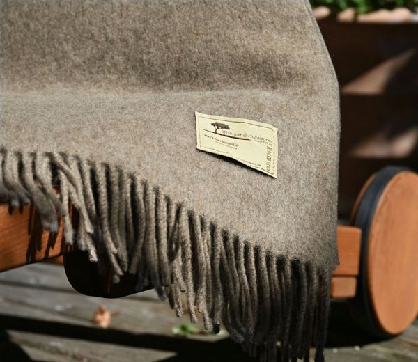 Wolldecke Große 100% Merinowolldecke Walchsee, Wohnen und Accessoires GmbH & Co. KG, Für größere Personen geeignet