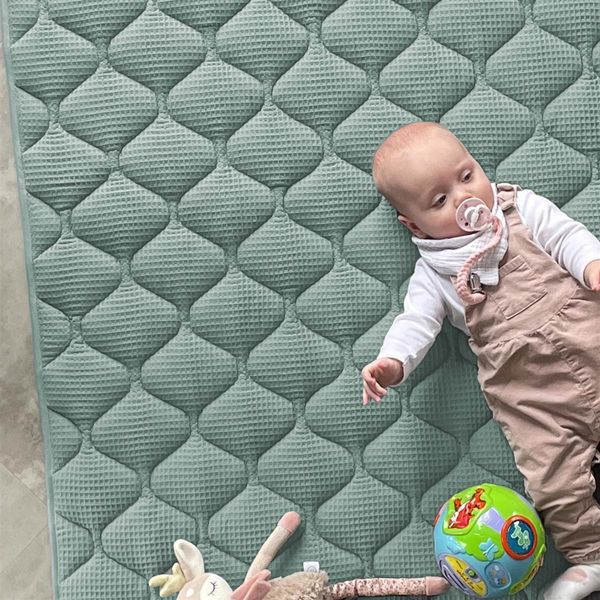 Sanosoft® Krabbeldecke - rutsch- & wasserfest - Öko Tex & Made in Germany Mint 130x150 cm