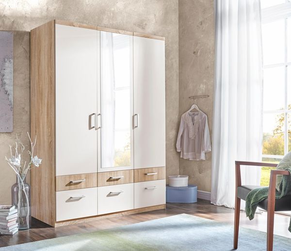 priess Kleiderschrank
