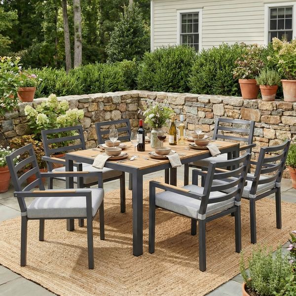 Garten-Essgruppe,Gartenmöbel-Set,Geeignet für 6 Personen, bestehend aus 1 Tisch und 6 Stühlen, verzinktes Eisen, Tischplatte aus Kunststoffholz, grau