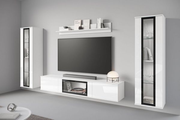 Home affaire Wohnwand Caro, stehend und hängend montierbar, (Komplett-Set, 4-St, Vitrine Türanschlag links/rechts wechselbar), grifflose Design, höhenverstellbare Einlegeböden