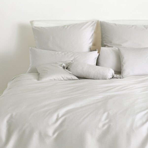 Traumschlaf Uni Mako-Satin Bettwäsche|155x200 cm + 80x80 cm| platin Bild 2