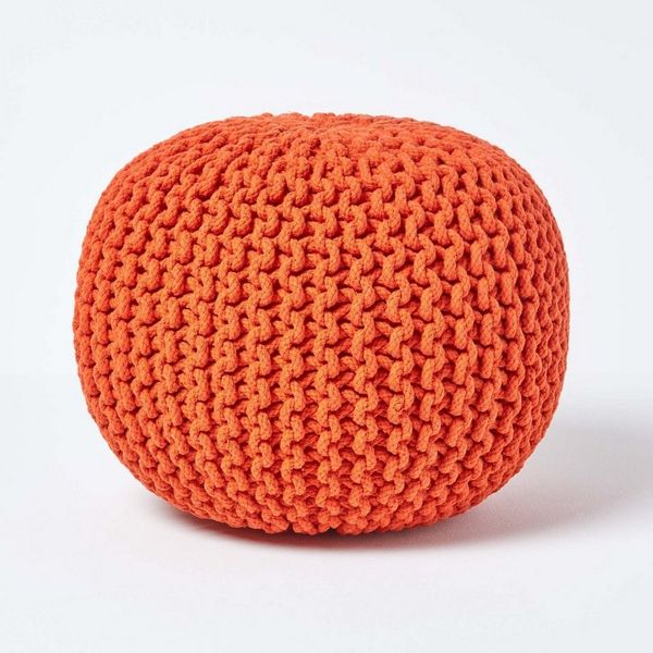 Homescapes Pouf Strickpouf rundes Bodenkissen, Sitzpouf 35x40 cm, gepolsterter Sitzhocker, Sitzpuff/Puff mit grob gestricktem Bezug aus 100% Baumwolle, Strickpuff, orange