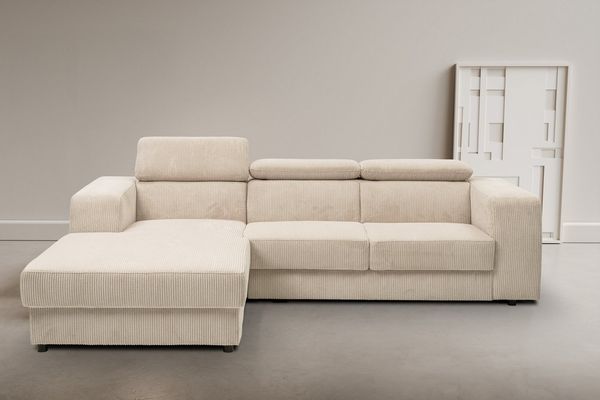 WERK2 Ecksofa Cherry, modernes Sofa mit Komfortfunktionen, Breite 270cm, L-Form, bequem, mit verstellbaren Kopfteilen, Schlaffunktion und Bettkasten