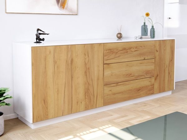 Sideboard Silia B stehend 200cm 3 Türen 3 Pushauszüge Weiß Hgl Eiche : Weiss hochglanz / Eiche Gold
