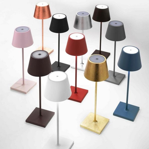 Zafferano Poldina Pro Dimmbare LED-Tischlampe aus Aluminium sand
