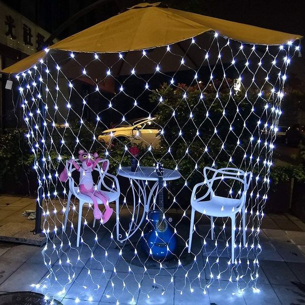 Merry 2024 LED-Lichterkette LED Lichternetz,Lichtervorhang,LED Lichterkette Netz, 8 Modi,für Weihnachten, Halloween, Party,Geburstag