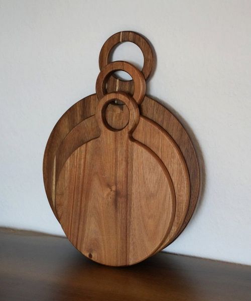 Zoha Servierplatte Akazienholz Servierbrett rund mit Griff, handgefertigt, (3-tlg), Akazienholz