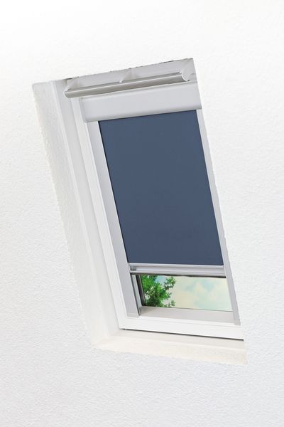 Lysel - Qualitätsdachfensterrollo abdunkelnd dunkelblau Rollo geeignet für Velux Dachfenster UK08, SK08, SK09, SK10, SK11, SK12, SK13, (B x H) 117.30cm * 121.50cm in blau/dunkelblau