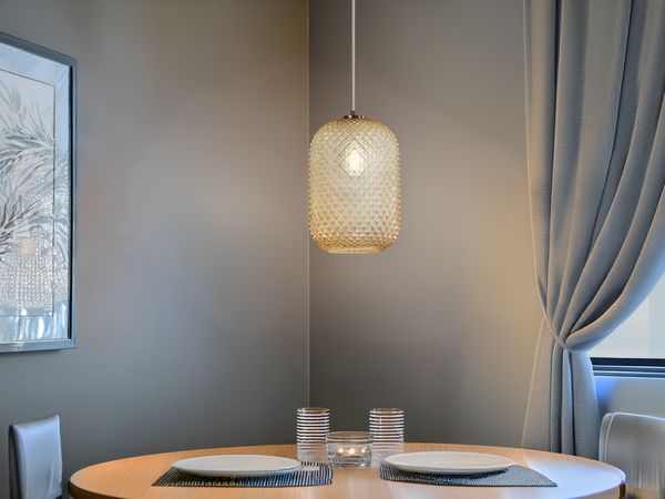 LED Pendelleuchte einflammig Kristall Glasschirm Bernsteinfarben, Ø 20cm