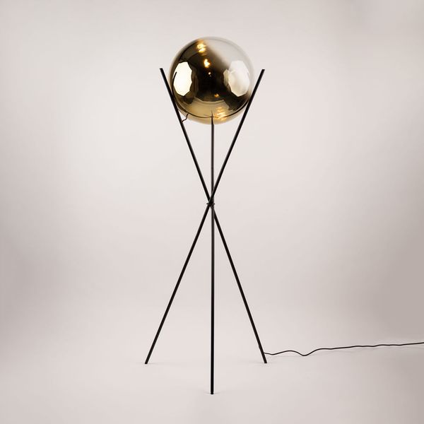 s.luce Orb Axis Glaskugel Stehlampe Dreibein 160cm Gold Verlauf, Schwarz