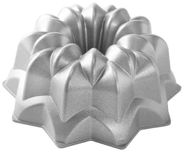 Nordic Ware -Vintage Star Bundt Pan