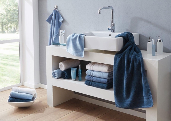 Manhattan Gold Handtuch 50x100cm dunkelblau 600g/m² 100% Baumwolle Bild 5