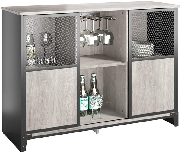 Bestier Industrie Bar-Schrank für Spirituosen und Gläser mit schiebbarer Metallgittertür Küchenbeistelltisch Buffet mit Weinregal und verstellbarem Regal Home Bar Möbel Grau