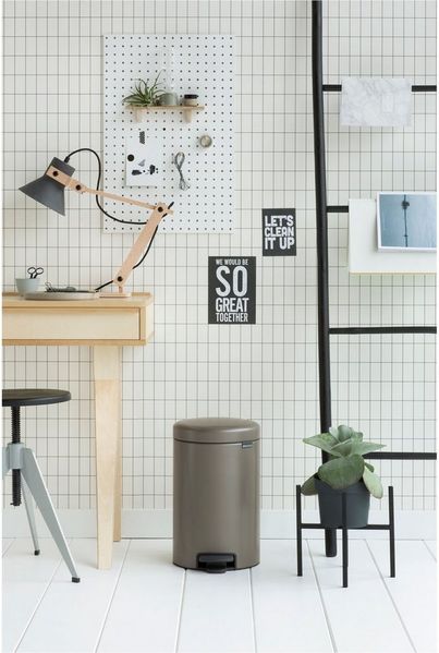 Brabantia 'NewIcon' Treteimer, Platinum, 12 Liter Bild 2