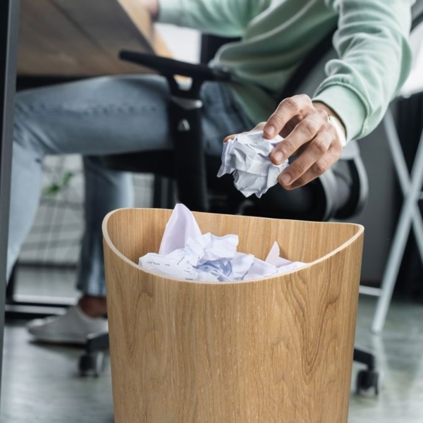 Papierkorb in Holzoptik 9 l 10050747_1692 Bild 3