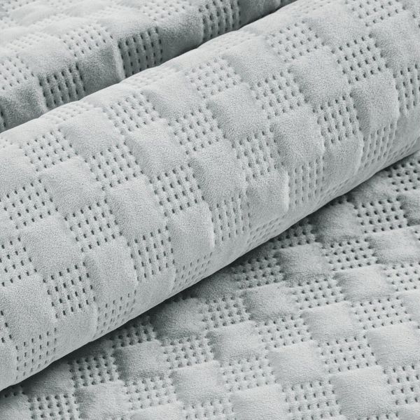 Tagesdecke Velours Samtdecke Gesteppt Steppdecke Klassische Decke SOFIA 4 silber 170X210 cm