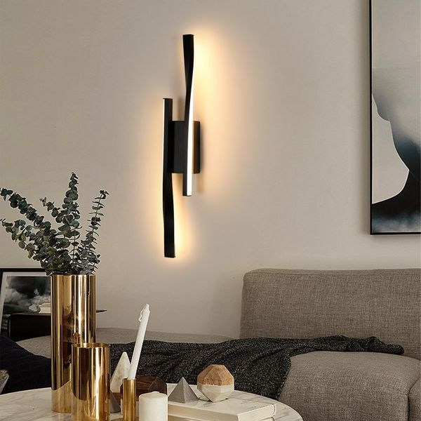 Comely LED Wandleuchte Innen,16W 2500LM Wandlampe LED Kreative, Schwarz Wandbeleuchtung für Schlafzimmer, Wohnzimmer, Arbeitszimmer, Flur, Treppen, Warmweißes Licht 3000K