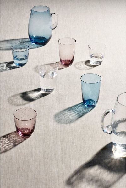 Broste Copenhagen Gläser-Set HAMMERED Trinkglas 4tlg. blau 0,5 l, Mundgeblasenes Glas, Hammered Glas
