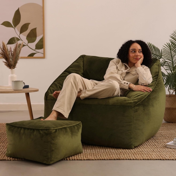 Icon Natalia Sitzsack Sessel mit Hocker für Erwachsene, Olivgrün, Flauschiger Samtstoff, Riesen Sitzsack Samt mit Füllung, Bean Bag Chair, Bequemer Sessel Wohnzimmer, Lounge, Schlafzimmer, Büro Bild 2