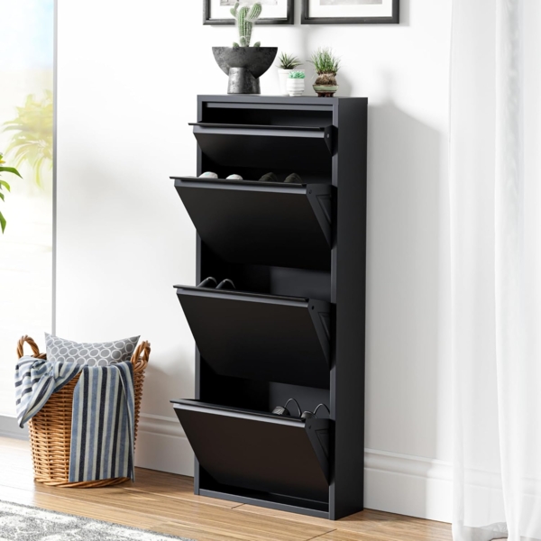 Schuhkipper Sokndal mit 4 Klappen Schwarz [en. casa]