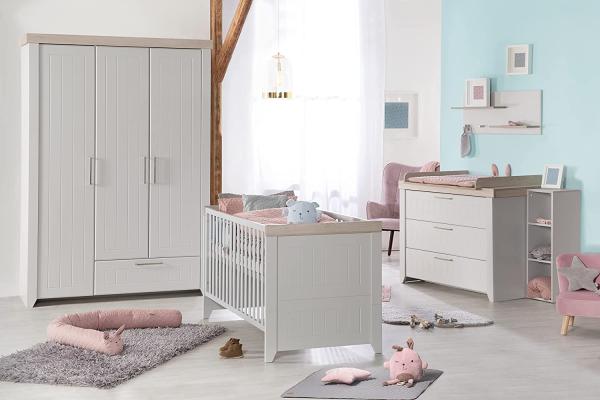 Roba 'Helene' 3-tlg. Babyzimmer-Set, inkl. Kombi-Bett 70 x 140 cm, Wickelkommode und 3-türigem Schrank, Lichtgrau