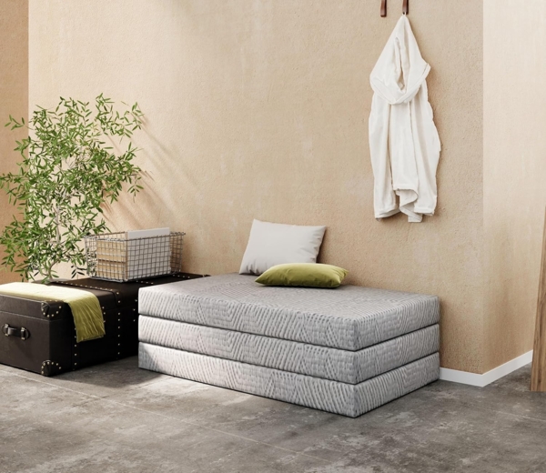 EGO Home Klappmatratze 65x196 cm, Faltmatratze Höhe 10 cm, Faltbare Matratze Härtegrade H3, Reisematratze 3-Teilige Visco Schaumstoff, Gästematratze Klappbar für Reisen, Camping, Boden, Gästebet Bild 2