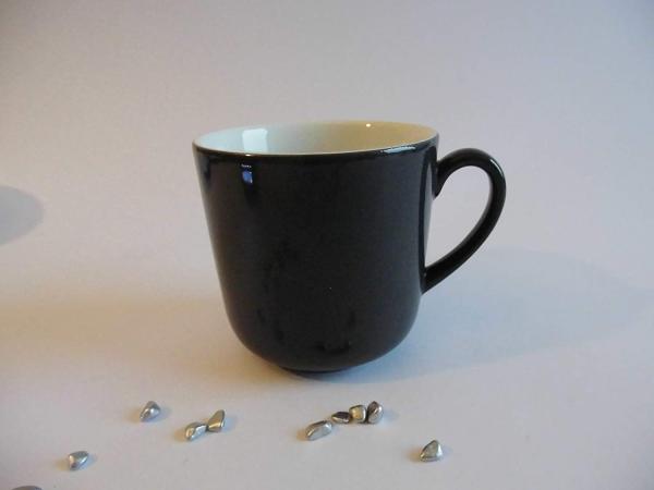 Dibbern Solid Color anthrazit Becher mit Henkel 0,32 l