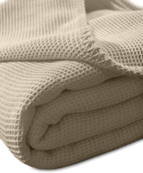 Kneer la Diva Pique Decke Qualität 91 Farbe natur Größe 150x210 cm Kuscheldecke