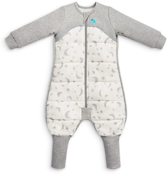 Love To Dream Schlafsack mit Füßen, 6-12 Monate, integrierte Steppdecke für kühle Temperaturen (16-20°C), statt Bettdecke, Schlafanzug Baby Winter, Babyschlafsack, Weiß