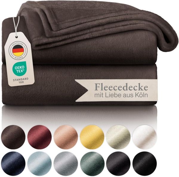 Blumtal Fleecedecke, 150x200 cm, Dunkelbraun, Oeko-TEX®-Zertifiziert, Sofadecke, Cocooning – Fleecedecke dick, flauschig, weich und warm – hohe Qualität