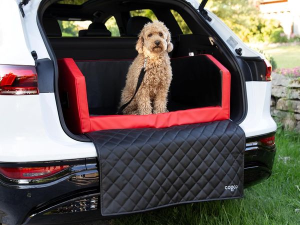 CopcoPet Tier-Autobett Autohundebett Rot/Schwarz 70 x 55 cm mit Gurtsystem