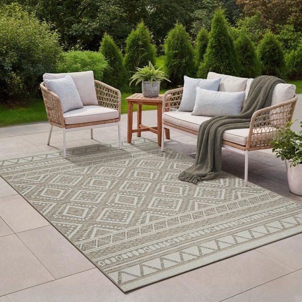 the carpet Calgary - robuster Outdoor Teppich, modernes Design, Wetterfest & UV-beständig, für Balkon, Terrasse und Wintergarten, auch für Küche oder Esszimmer geeignet, Beige, 80x150 cm