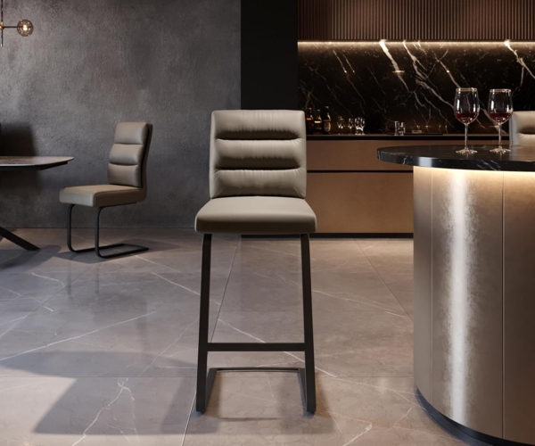 Barstuhl Pela-Flex Echt-Leder Schlamm Freischwinger flach Metall Schwarz Taschenfederkern Bild 4