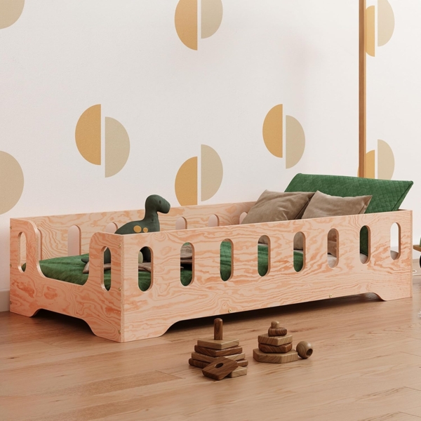 smartwood TILA 2B Kinderbett 60x120 mit Rausfallschutz und Lattenrost - Bodenbett Kinder Naturholz - Montessori Bett mit glatten Kanten - Betten für schnelle Montage - Bis zu 95 kg